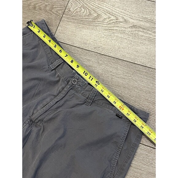 Travis Mathew Golf Shorts Men’s size 38 Gray Preppy Casual Golf - Picture 4 of 7